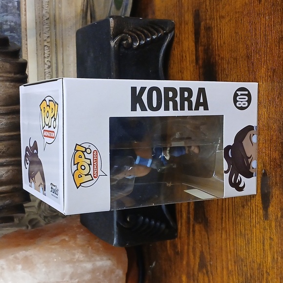 Funko Pop Korra Vinyl Figure - Blue and Brown - Picture 4 of 6